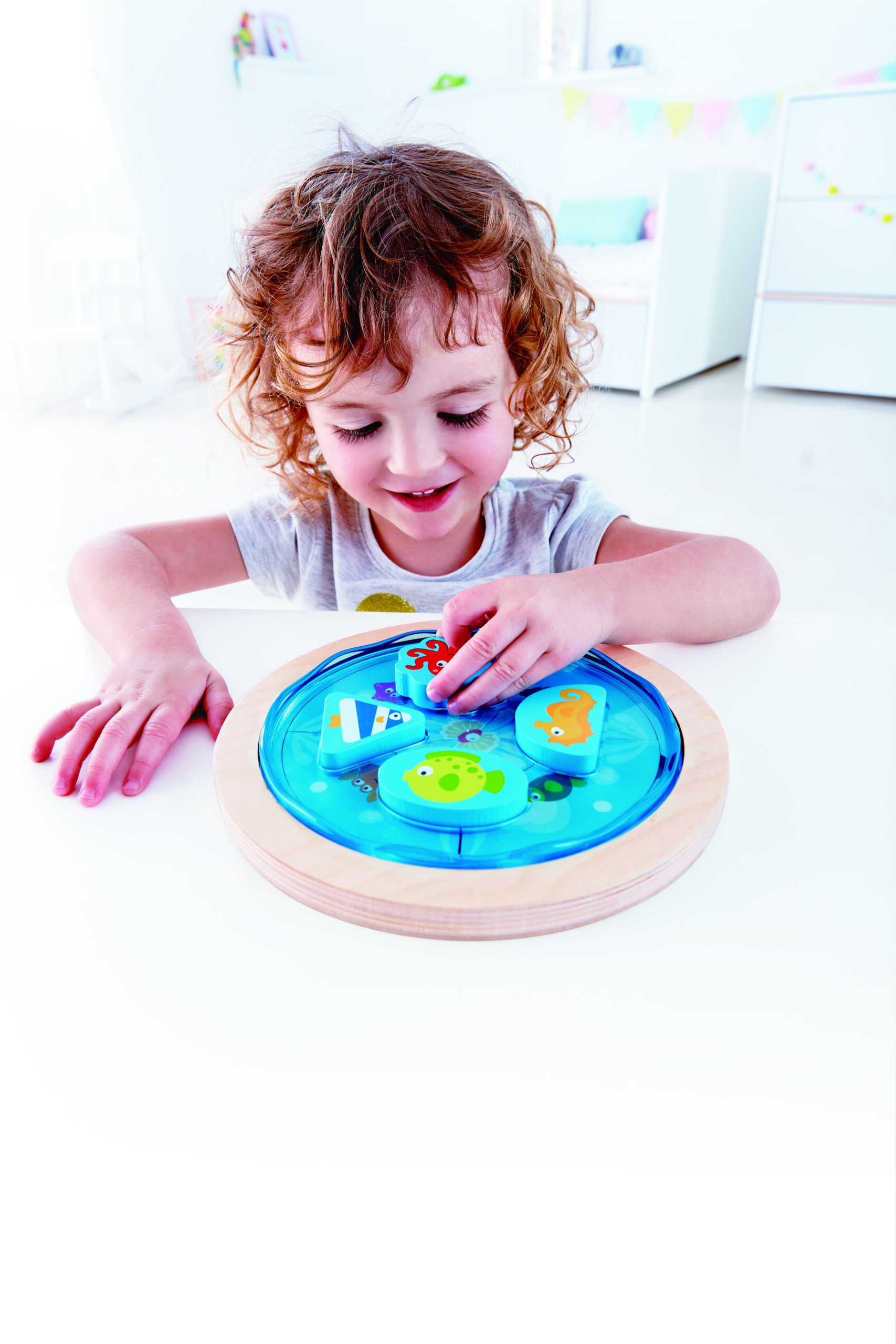 E1604 Deep Sea Discovery Puzzle child